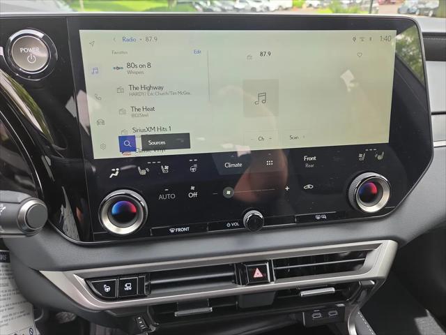 2026 Lexus RX 450h+ Luxury