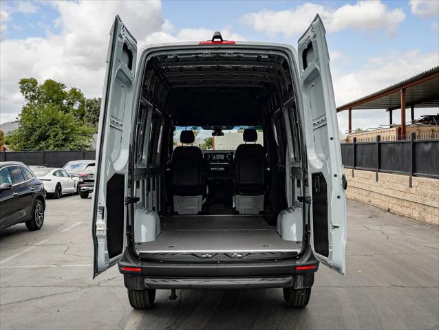 2025 Mercedes-Benz Sprinter 2500 Standard Roof 4-Cyl Diesel HO