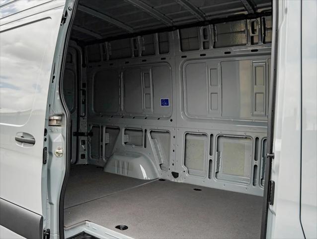 2025 Mercedes-Benz Sprinter 2500 Standard Roof 4-Cyl Diesel HO