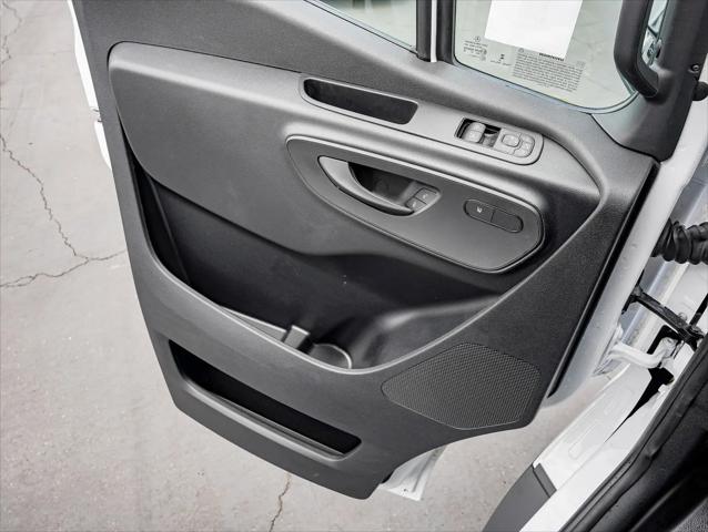 2025 Mercedes-Benz Sprinter 2500 High Roof 4-Cyl Diesel HO