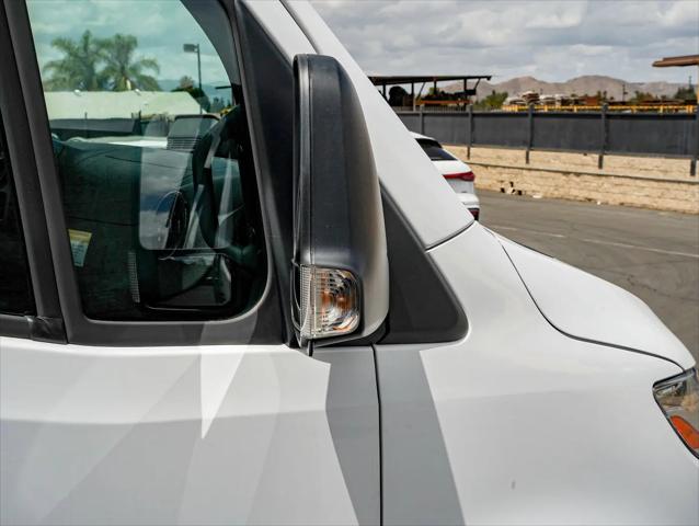 2025 Mercedes-Benz Sprinter 2500 High Roof 4-Cyl Diesel HO