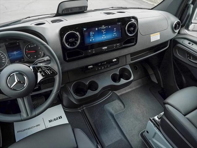 2025 Mercedes-Benz Sprinter 2500 High Roof 4-Cyl Diesel HO