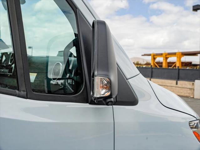 2025 Mercedes-Benz Sprinter 2500 High Roof 4-Cyl Diesel HO