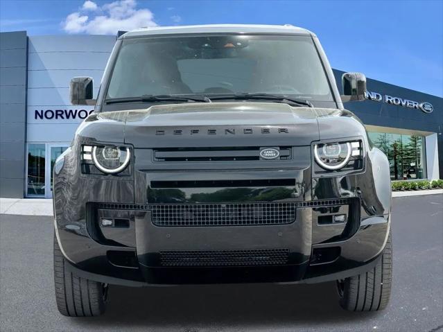 2026 Land Rover Defender P500 V8