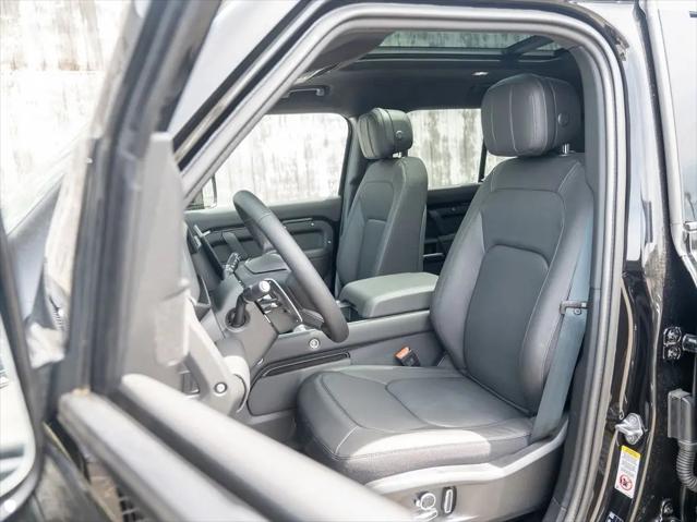 2026 Land Rover Defender P500 V8