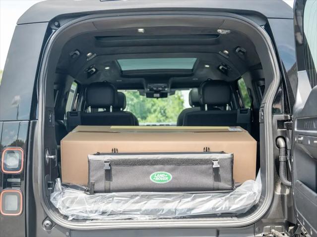 2026 Land Rover Defender P500 V8
