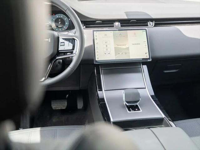 2026 Land Rover Range Rover Evoque S