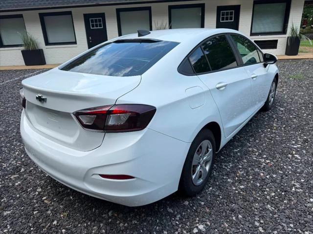 2018 Chevrolet Cruze LS Auto