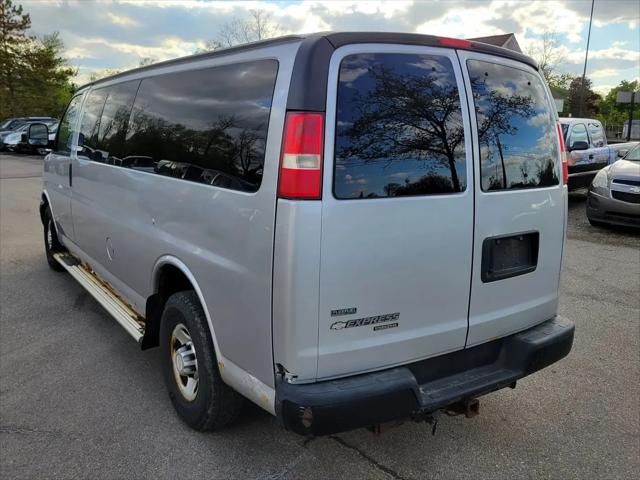 2011 Chevrolet Express LS