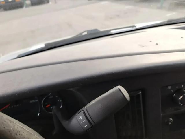 2011 Chevrolet Express LS