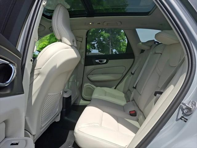 2026 Volvo XC60 Plug-In Hybrid Ultra, T8 AWD Electric/Gasoline, Dark