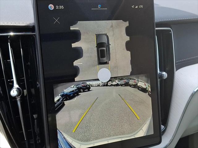 2026 Volvo XC60 Plug-In Hybrid Ultra, T8 AWD Electric/Gasoline, Dark