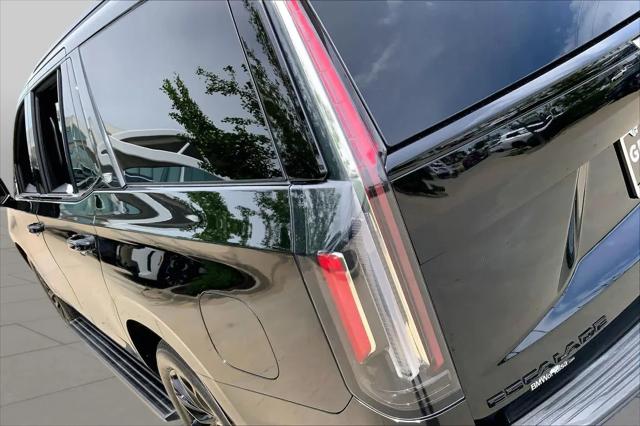 2023 Cadillac Escalade 4WD Sport