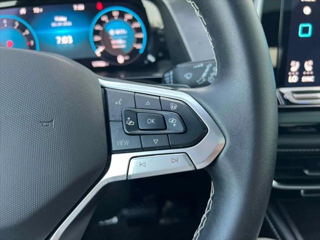 2024 Volkswagen Atlas Cross Sport 2.0T SE w/Technology