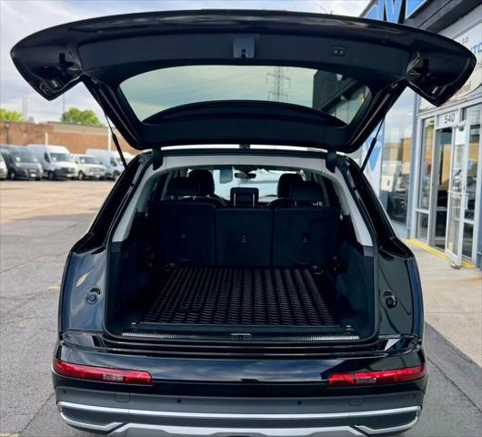 2022 Audi Q7 Premium 45 TFSI quattro Tiptronic