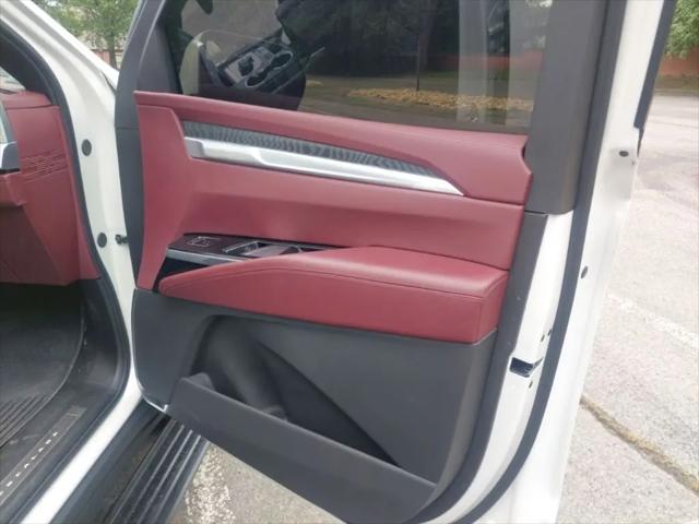 2025 Cadillac Escalade Sport