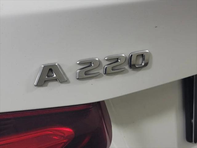 2022 Mercedes-Benz A 220 4MATIC