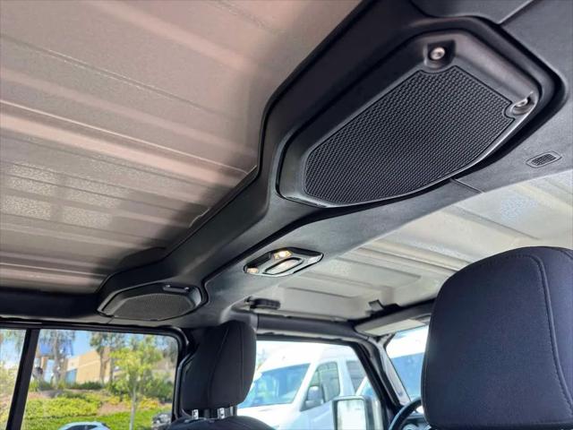 2023 Jeep Wrangler 4-Door Sahara 4x4