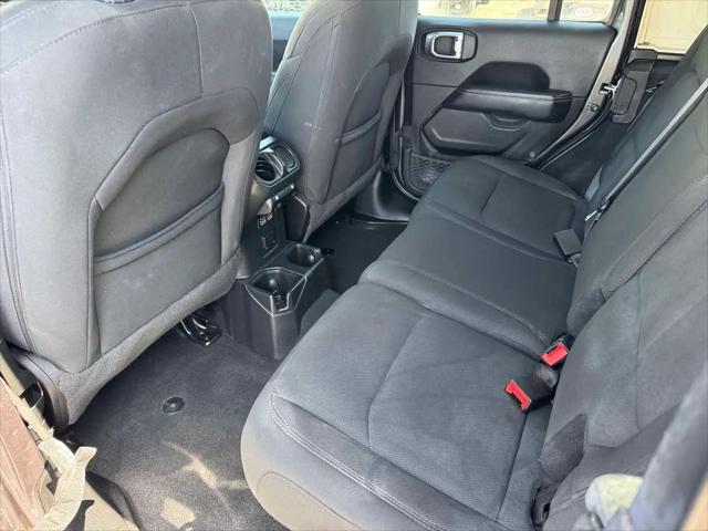 2023 Jeep Wrangler 4-Door Sahara 4x4