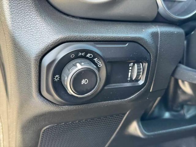 2023 Jeep Wrangler 4-Door Sahara 4x4