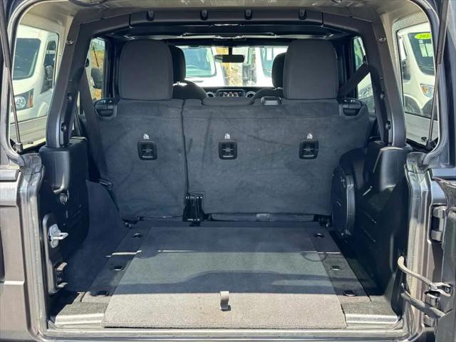 2023 Jeep Wrangler 4-Door Sahara 4x4
