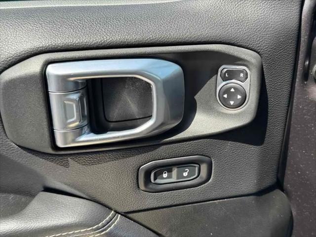 2023 Jeep Wrangler 4-Door Sahara 4x4
