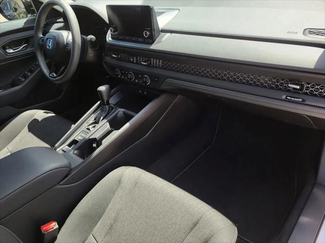 2025 Honda Accord Sedan SE
