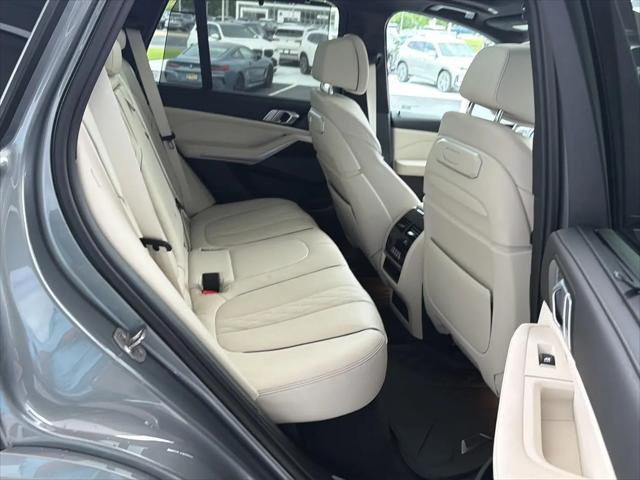 2024 BMW X5 xDrive50e