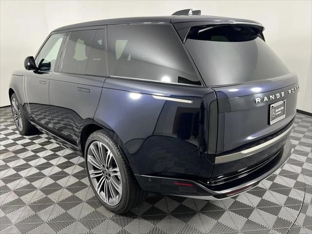 2025 Land Rover Range Rover P530 SE