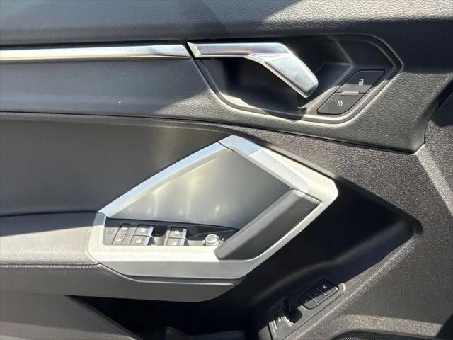 2022 Audi Q3 Premium 45 TFSI S line quattro Tiptronic
