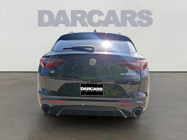 2023 Alfa Romeo Stelvio Veloce AWD