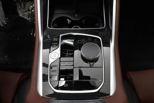 2027 BMW X6 xDrive40i