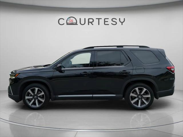2023 Honda Pilot 2WD Touring
