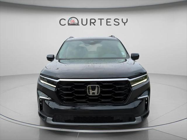 2023 Honda Pilot 2WD Touring