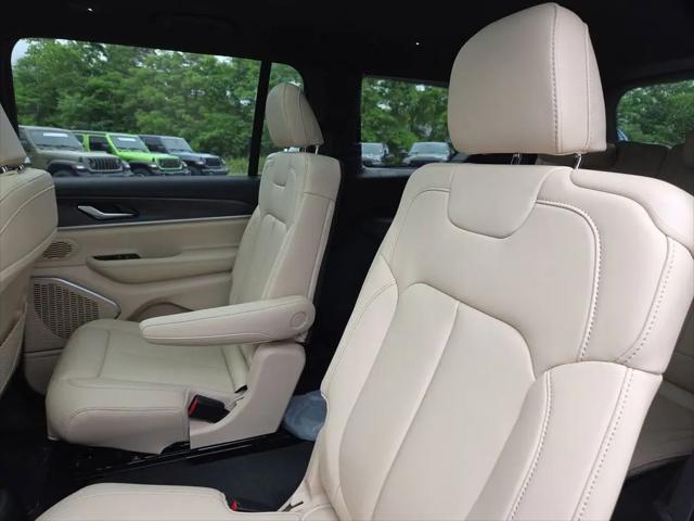 2026 Jeep Grand Cherokee L Limited 4x2