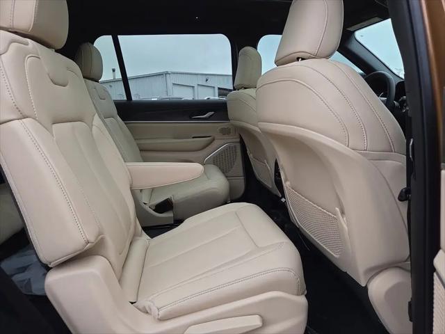 2026 Jeep Grand Cherokee L Limited 4x2