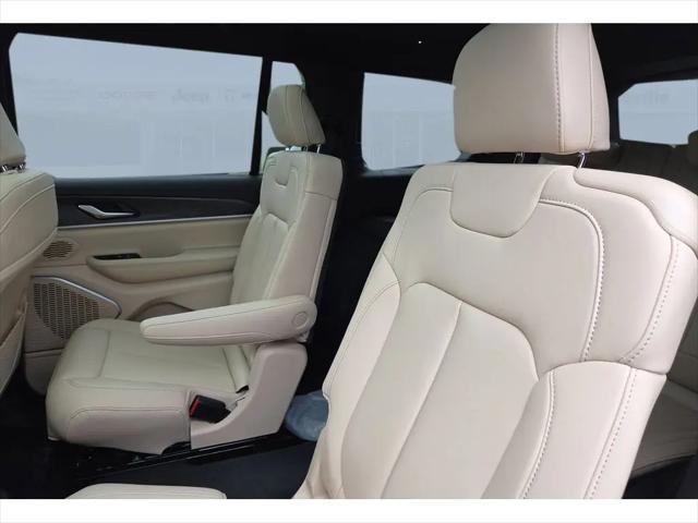 2026 Jeep Grand Cherokee L Limited 4x2