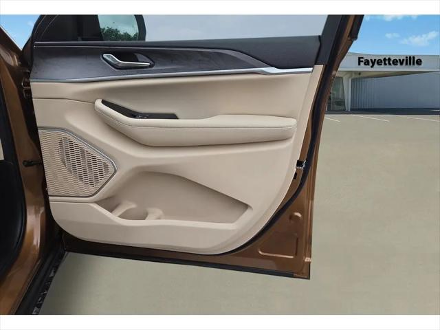 2026 Jeep Grand Cherokee L Limited 4x2