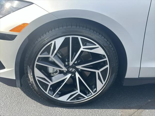 2024 Hyundai IONIQ 6 SEL