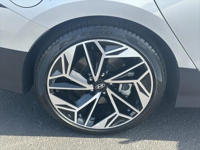 2024 Hyundai IONIQ 6 SEL