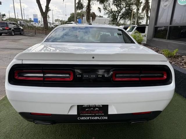 2020 Dodge Challenger SXT