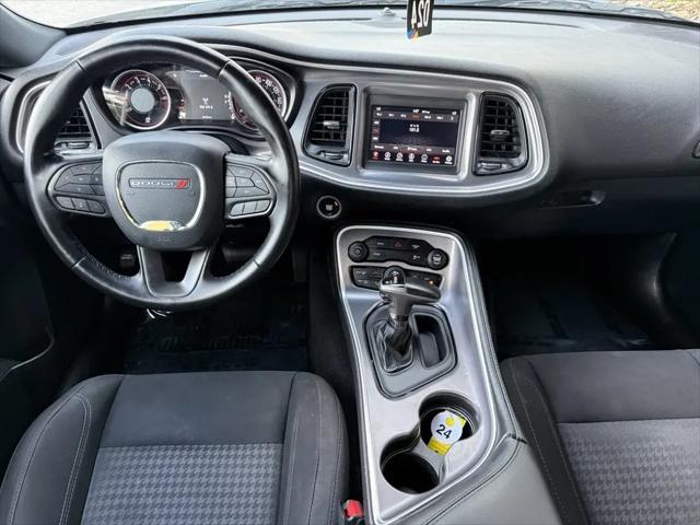 2020 Dodge Challenger SXT