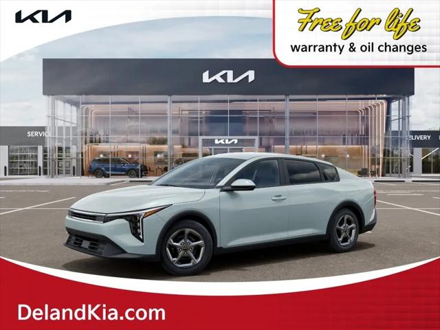 2026 Kia K4 LXS