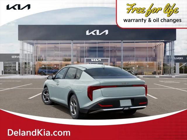 2026 Kia K4 LXS