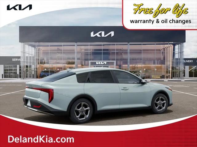 2026 Kia K4 LXS