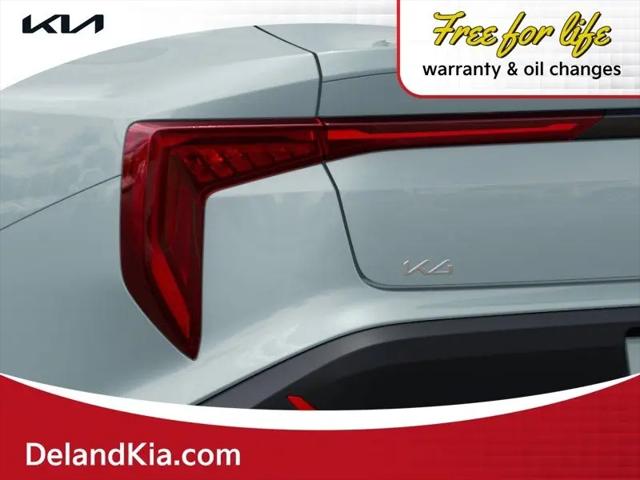 2026 Kia K4 LXS