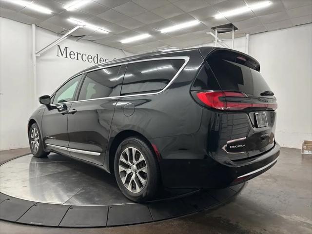 2021 Chrysler Pacifica Hybrid Pinnacle