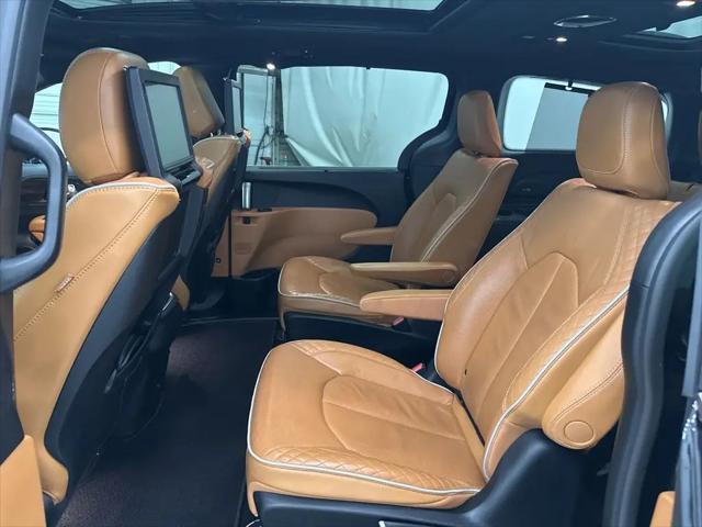 2021 Chrysler Pacifica Hybrid Pinnacle