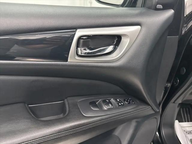 2020 Nissan Pathfinder SV 4WD