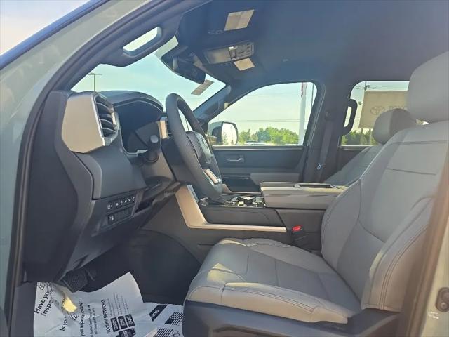 2026 Toyota Tundra Limited CrewMax 5.5' Bed